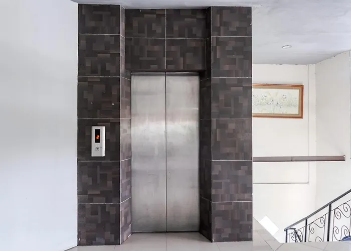 Hotel Reddoorz At Sunrise Sanur (Bali)