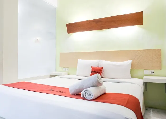 Hotel Reddoorz At Sunrise Sanur (Bali)